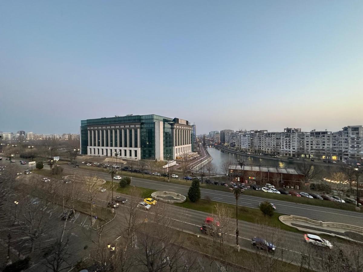 Unirii Lake Tribunal Bucarest Exterior foto