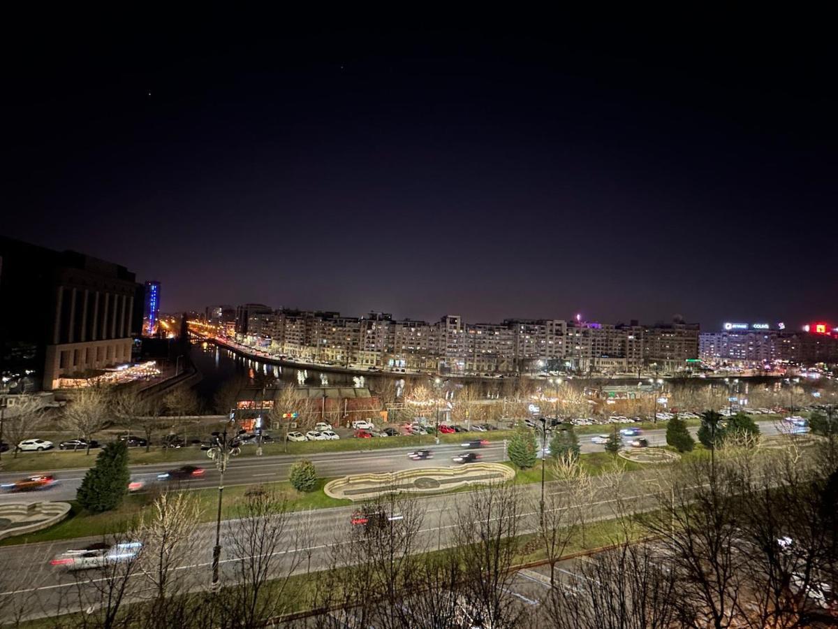 Unirii Lake Tribunal Bucarest Exterior foto