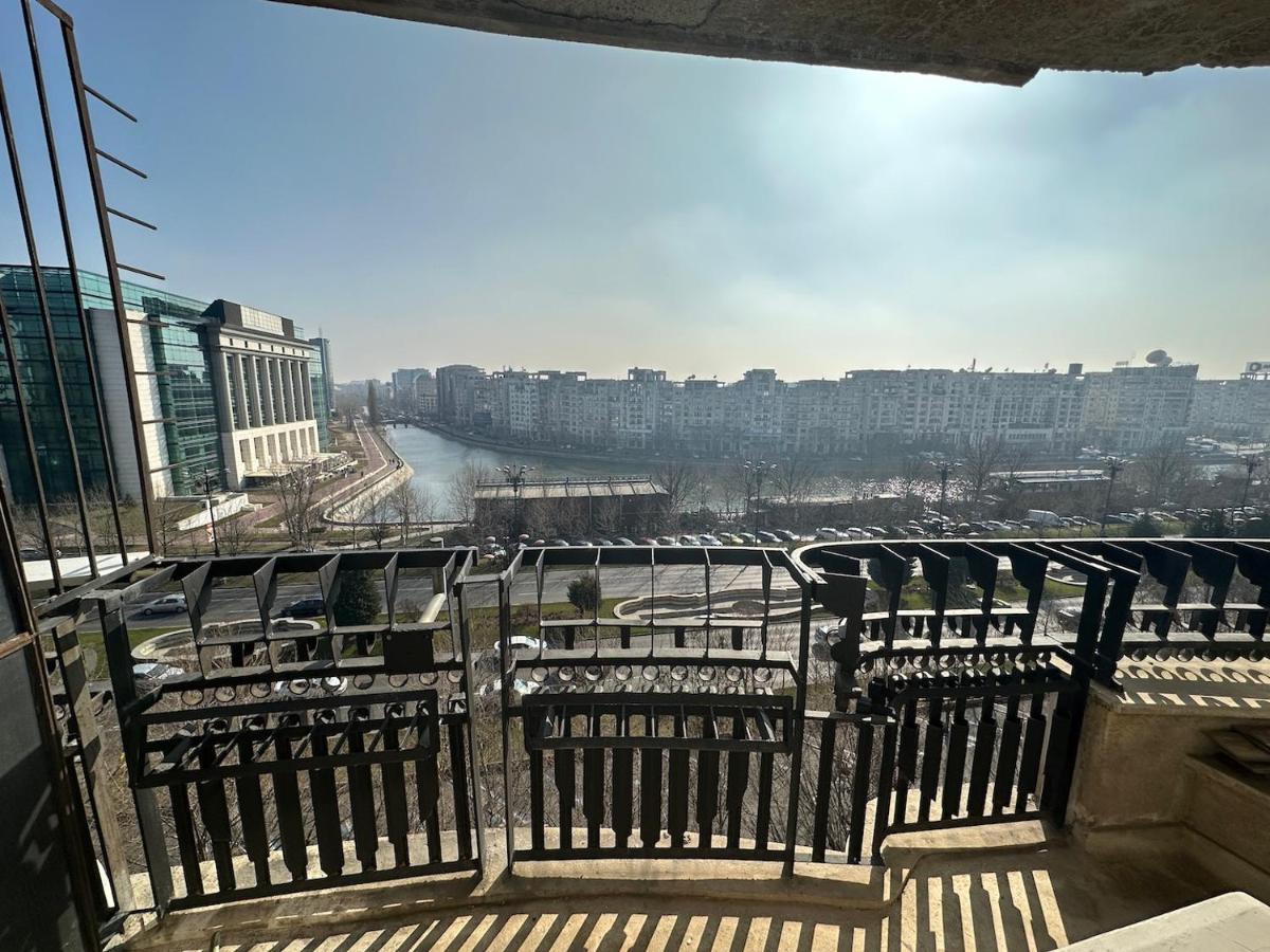 Unirii Lake Tribunal Bucarest Exterior foto