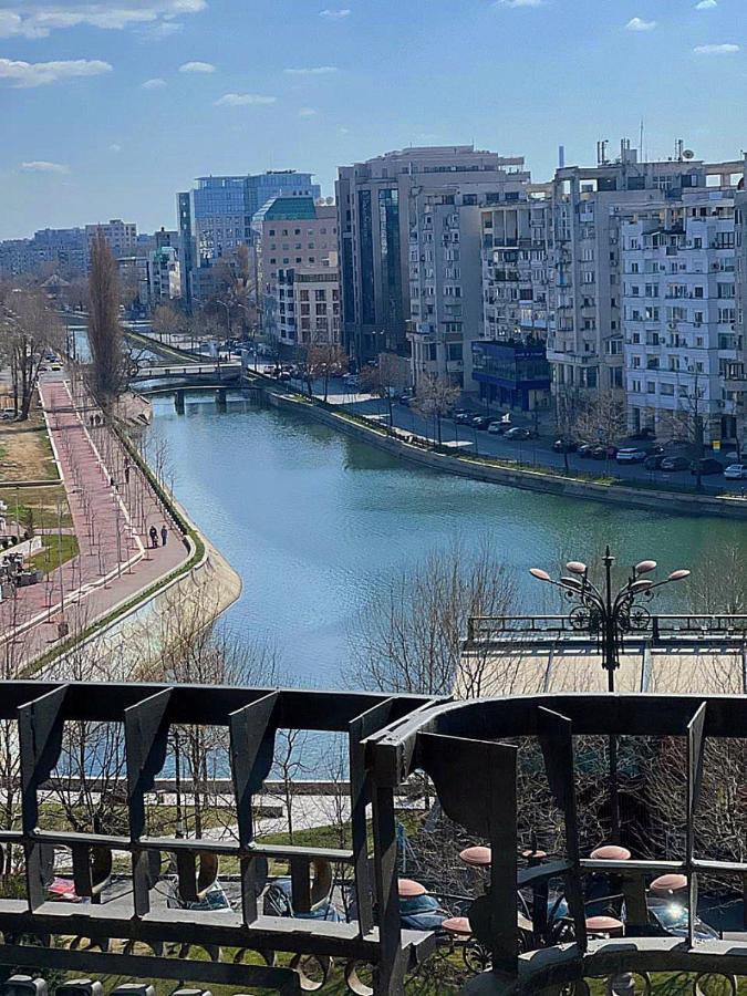 Unirii Lake Tribunal Bucarest Exterior foto